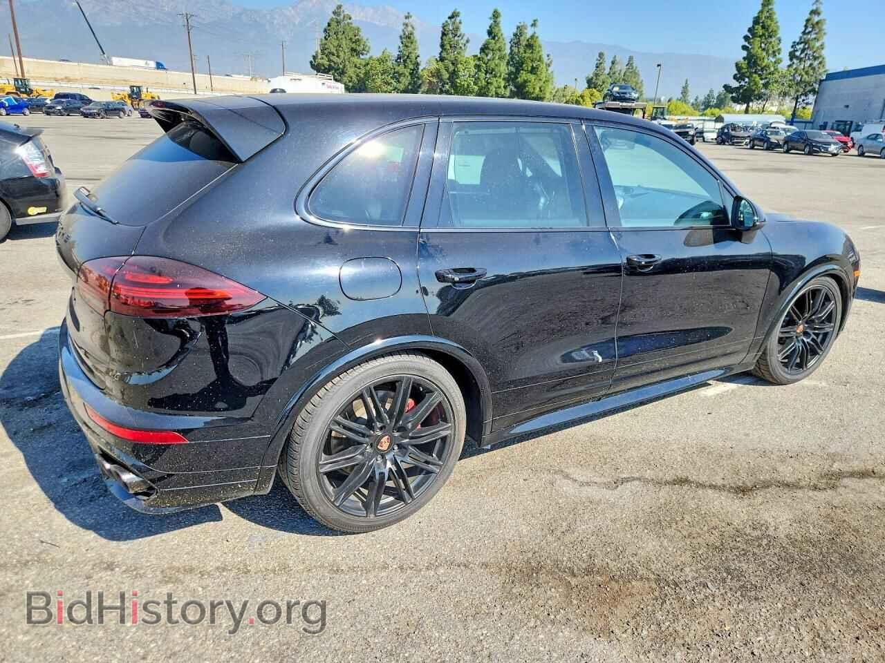 2016 PORSCHE CAYENNE - VIN: WP1AD2A23GLA70491 - Photo 3