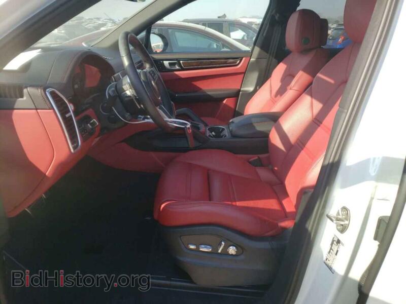 2020 Porsche CAYENNE (VIN WP1AB2AY8LDA27523) — фото 7 из 12