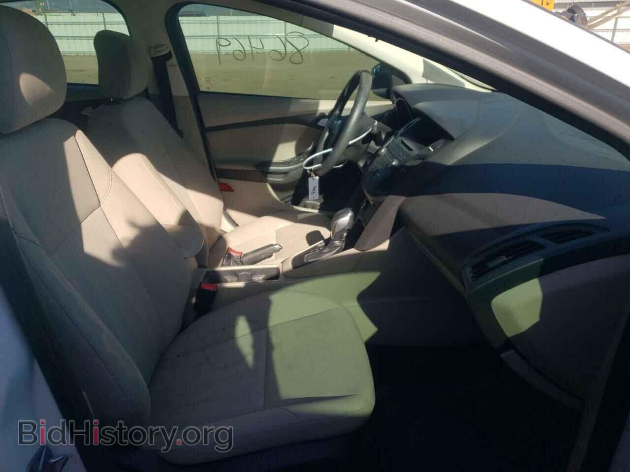 2016 FORD FOCUS - VIN: 1FADP3F21GL285460 - Фото 5