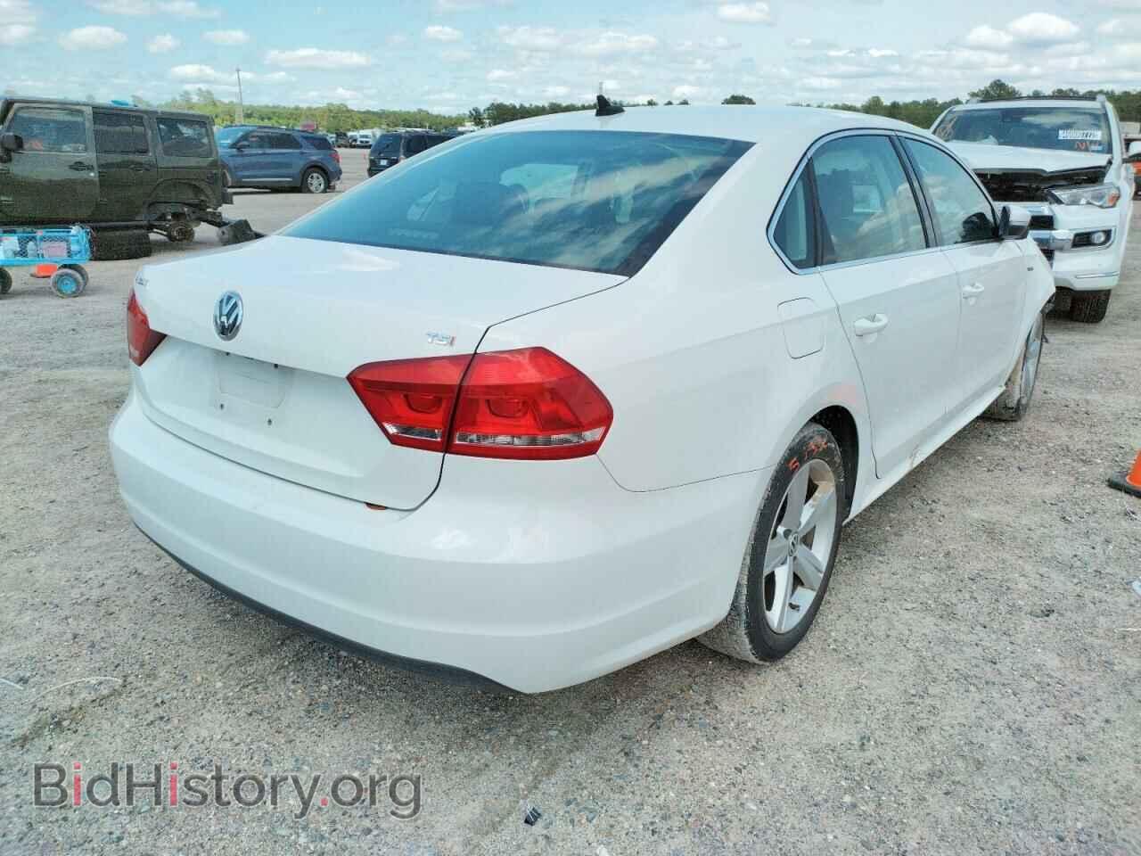 2015 VOLKSWAGEN PASSAT - VIN: 1VWAT7A37FC102722 - Фото 4