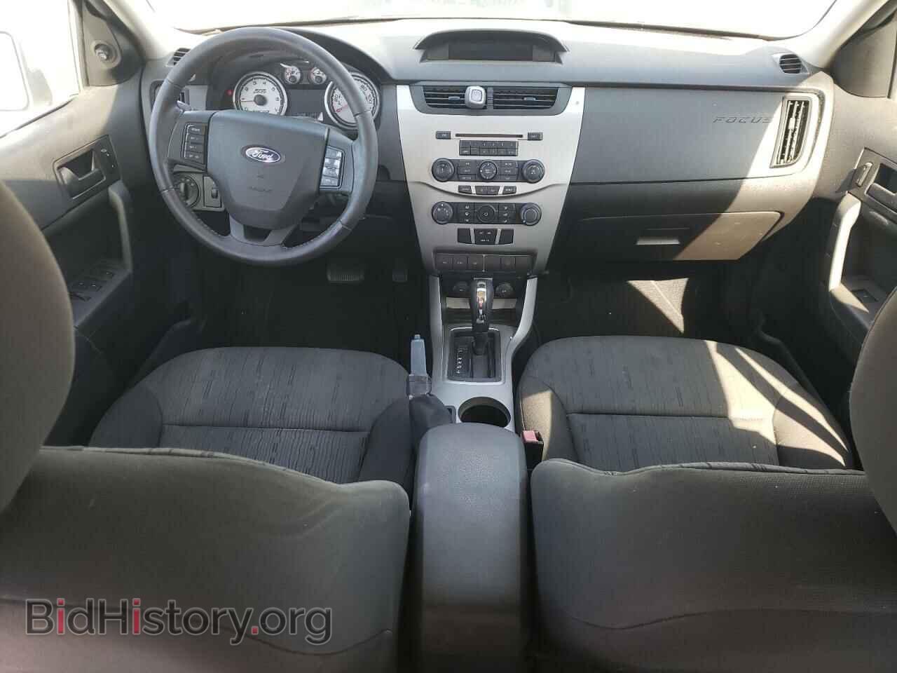 2009 FORD FOCUS - VIN: 1FAHP35N09W121048 - Фото 8