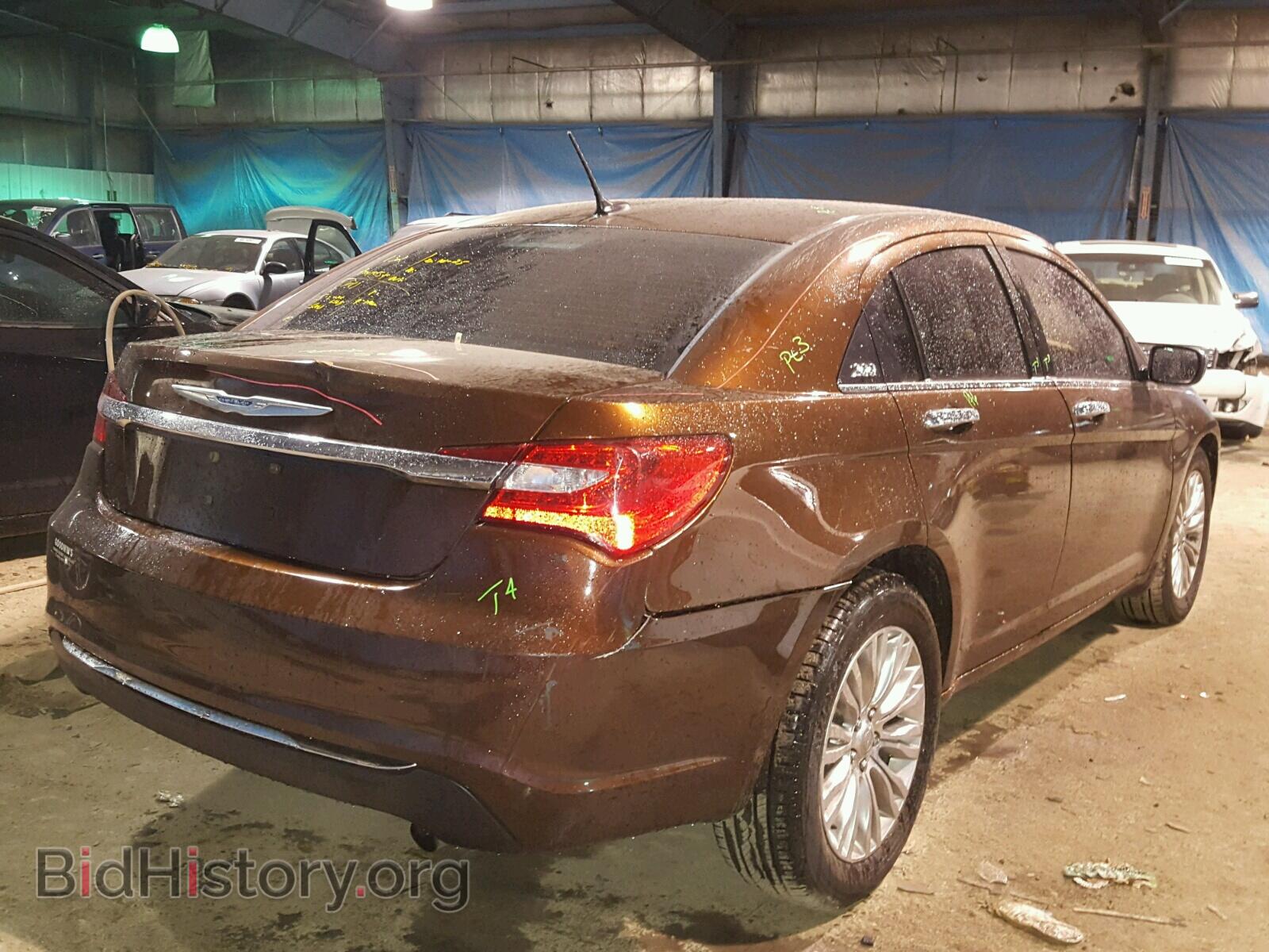 2012 CHRYSLER 200 - VIN: 1C3CCBCB5CN236605 - Фото 4