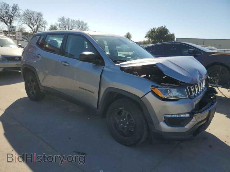 2020 Jeep COMPASS (VIN 3C4NJCAB3LT108415) — фото 4 из 12