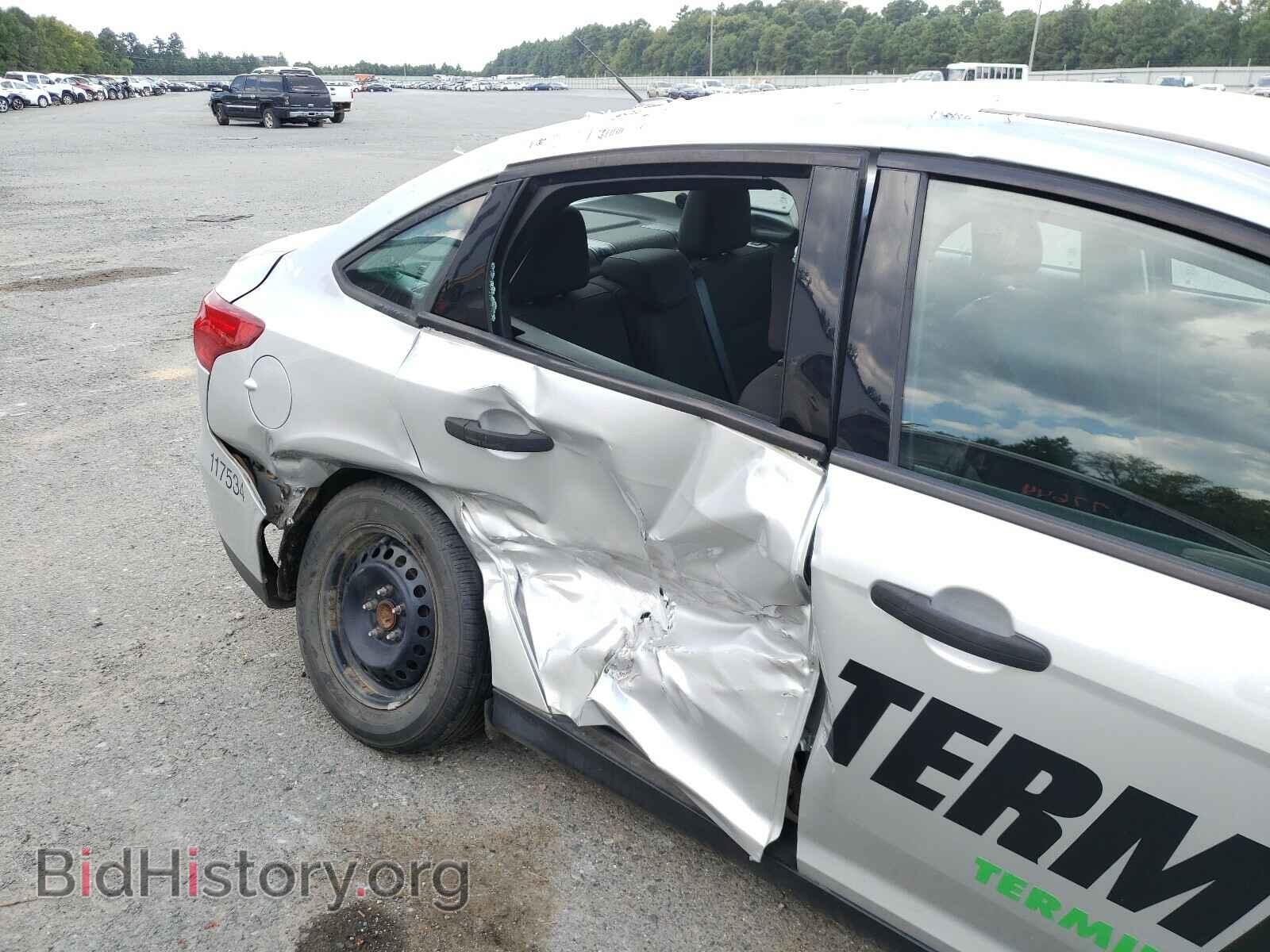 2016 FORD FOCUS - VIN: 1FADP3E22GL306835 - Photo 9