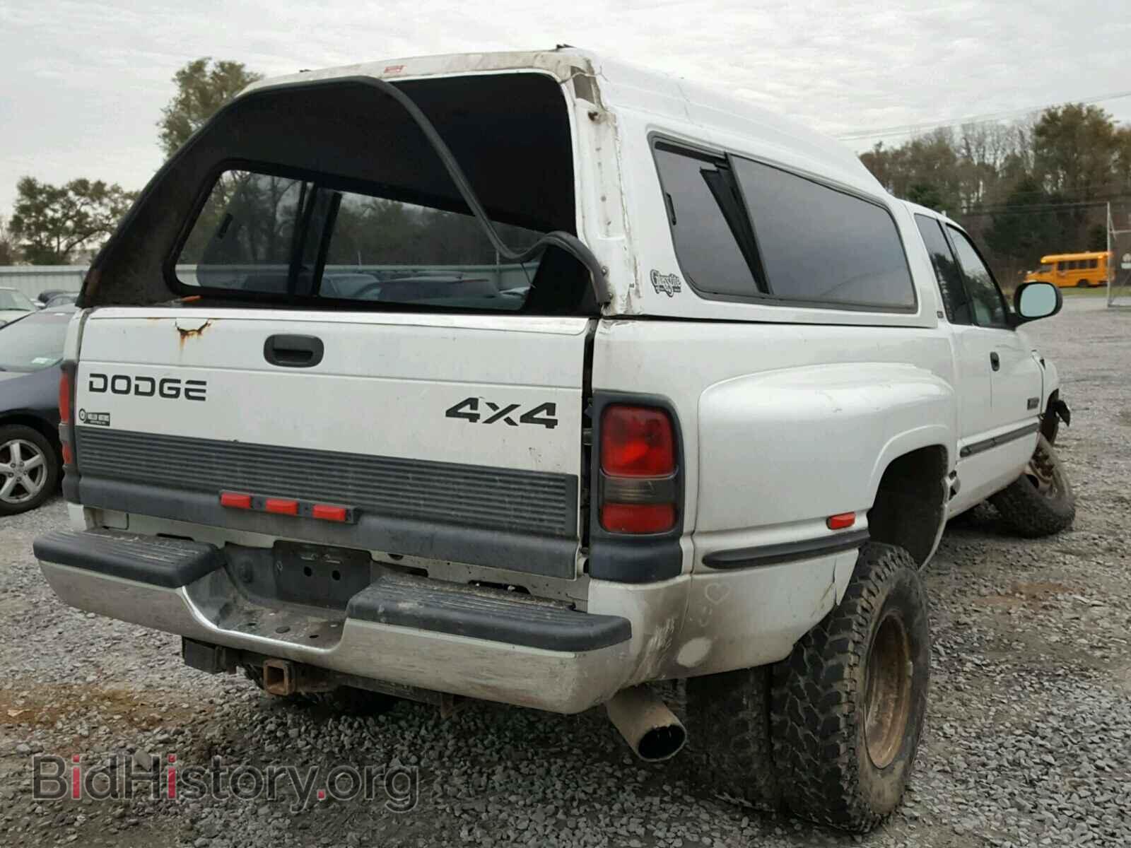 1998 DODGE RAM 3500 - VIN: 1B7MF3366WJ207187 - Фото 4