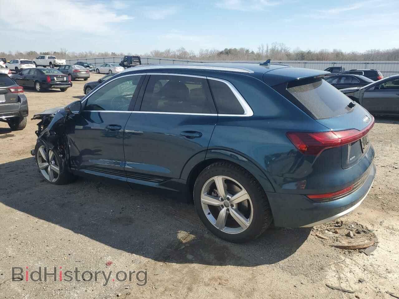 2019 AUDI E-TRON - VIN: WA1LABGEXKB020863 - Photo 2