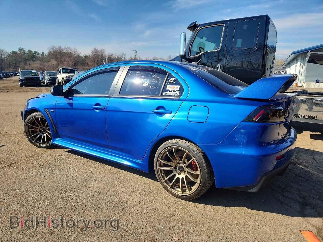 2011 MITSUBISHI EVO - VIN: JA32W5FV2BU014600 - Photo 2