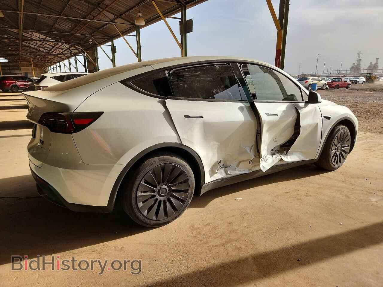 2024 TESLA MODEL Y - VIN: 7SAYGAEE7RF046578 - Фото 3
