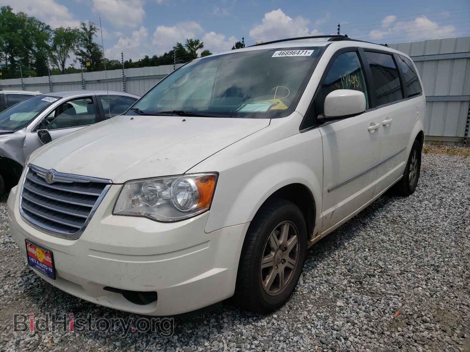 2010 CHRYSLER MINIVAN - VIN: 2A4RR5D11AR305201 - Фото 2
