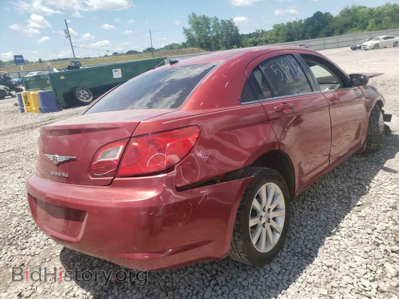 2010 CHRYSLER SEBRING - VIN: 1C3CC5FB2AN109594 - Фото 4