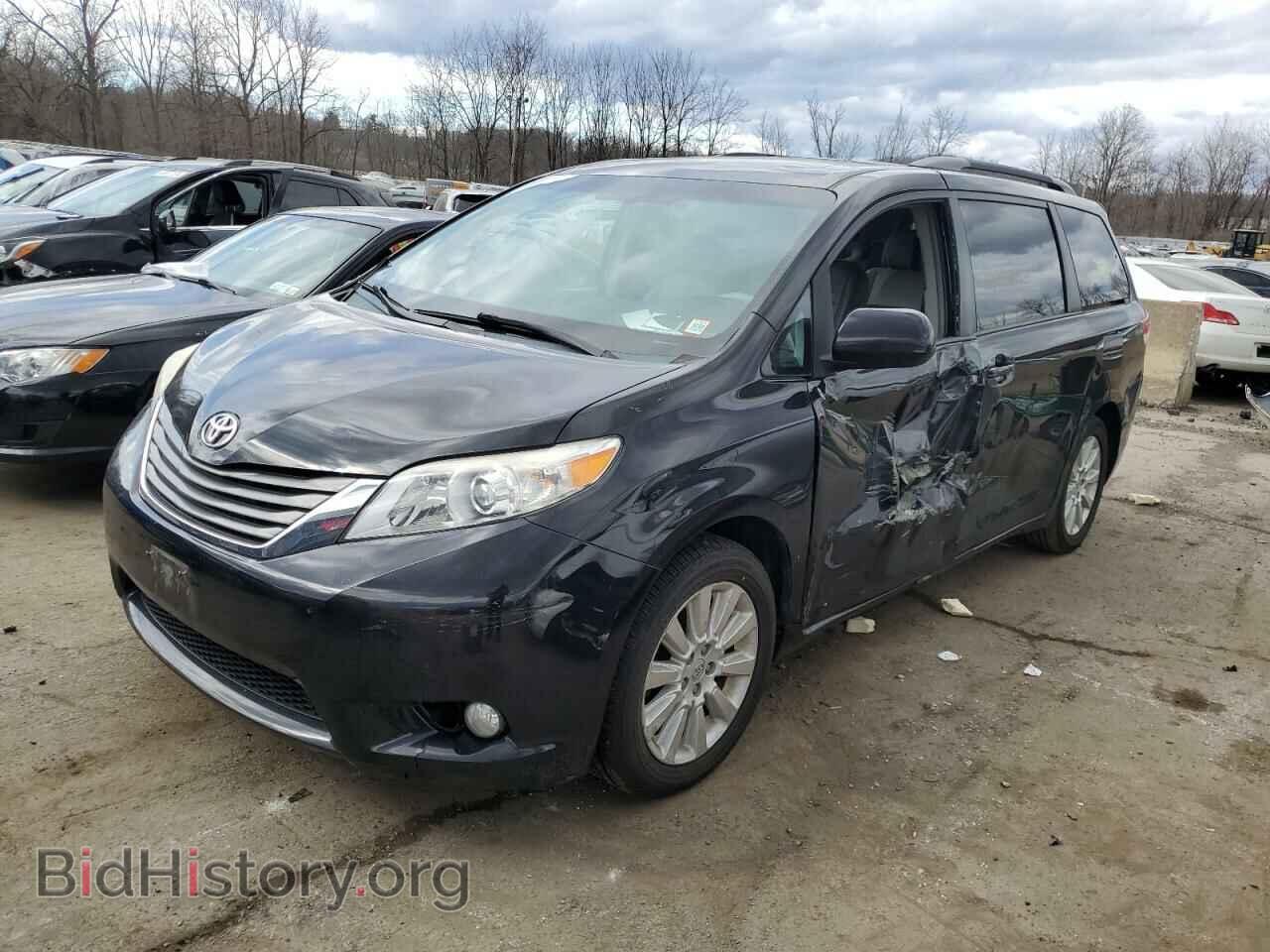 Photo 5TDDK3DC5DS052826 - TOYOTA All Models 2013