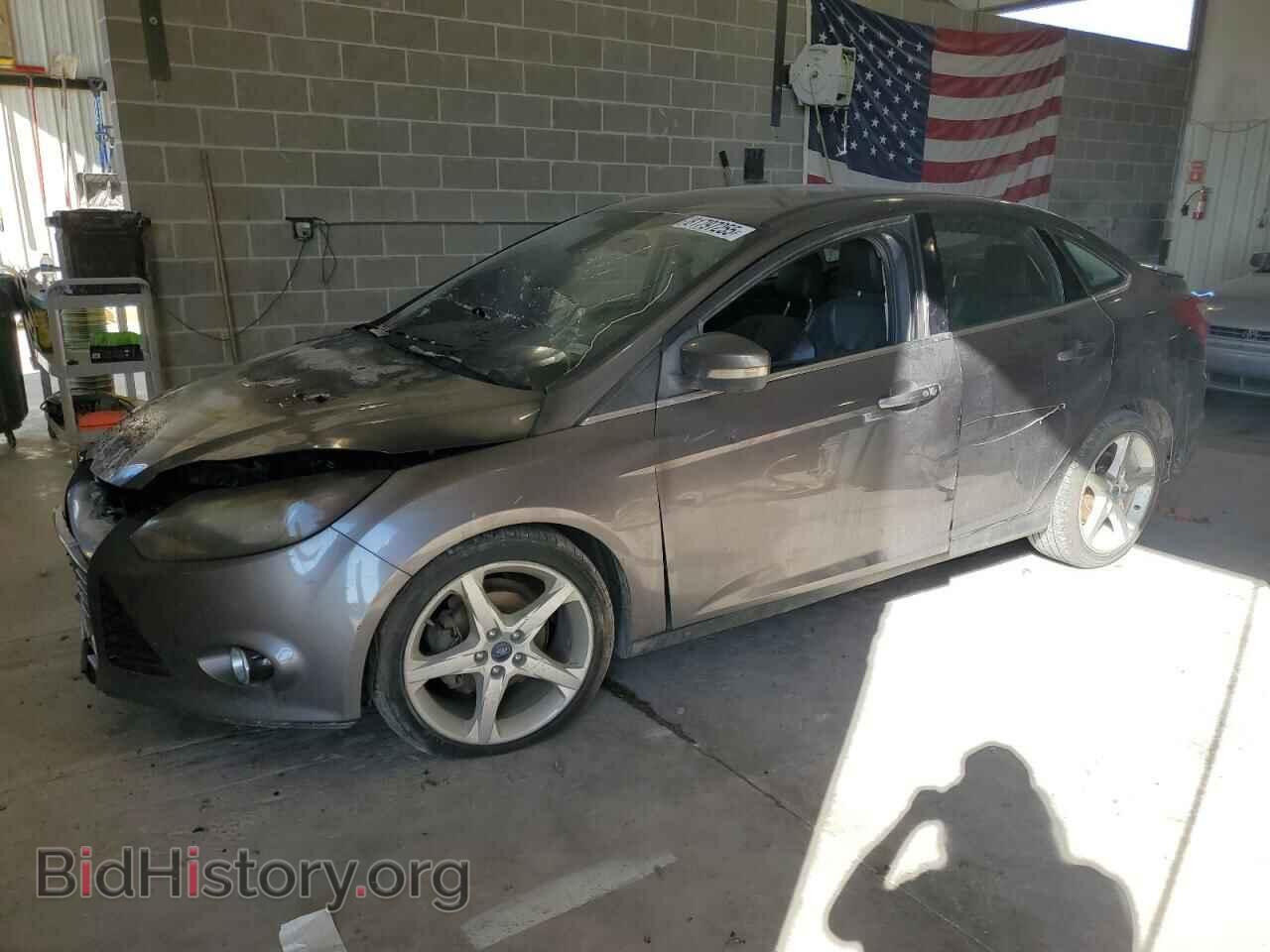 Photo 1FAHP3J2XCL157933 - FORD FOCUS 2012