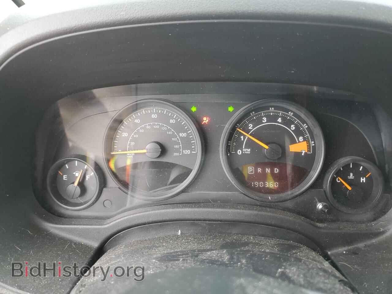 2016 JEEP COMPASS - VIN: 1C4NJCBA4GD777813 - Фото 9