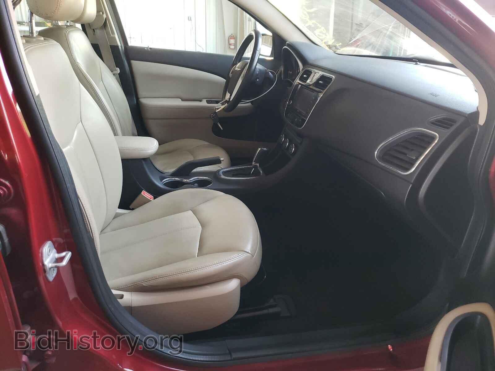 2011 CHRYSLER 200 - VIN: 1C3BC2FG2BN568468 - Фото 5