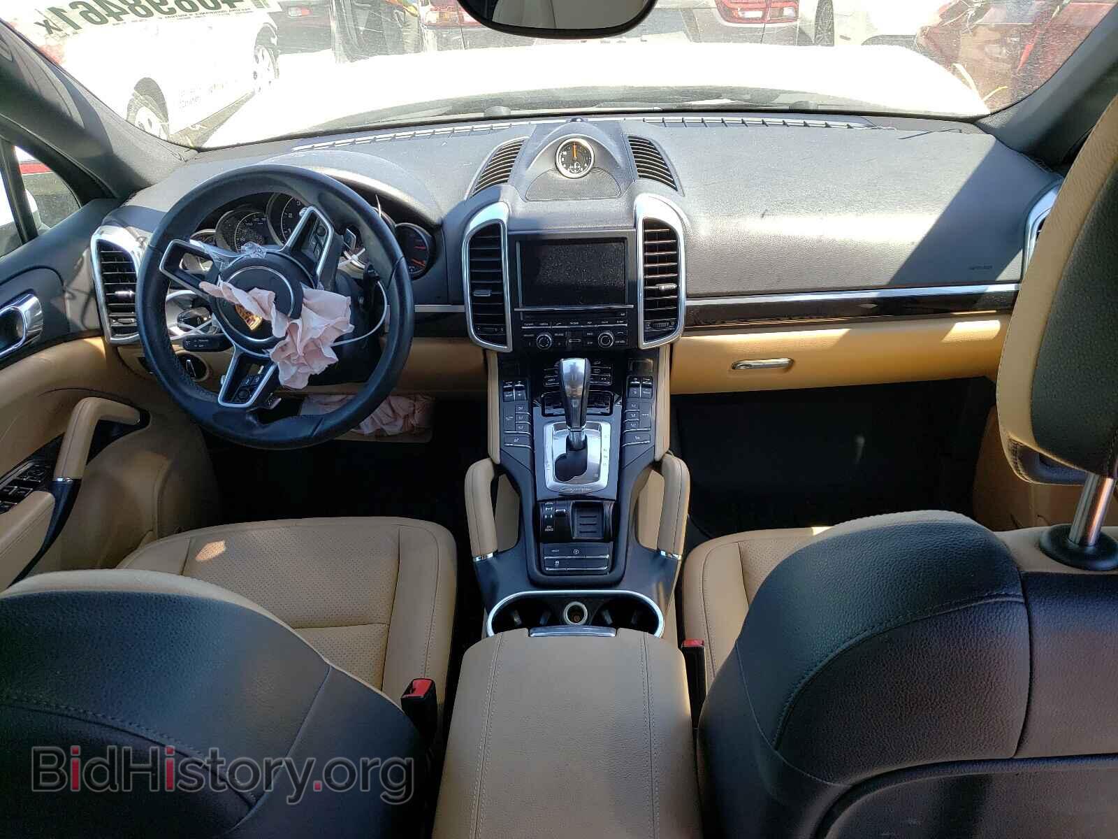 2016 PORSCHE CAYENNE - VIN: WP1AA2A27GKA15413 - Фото 9