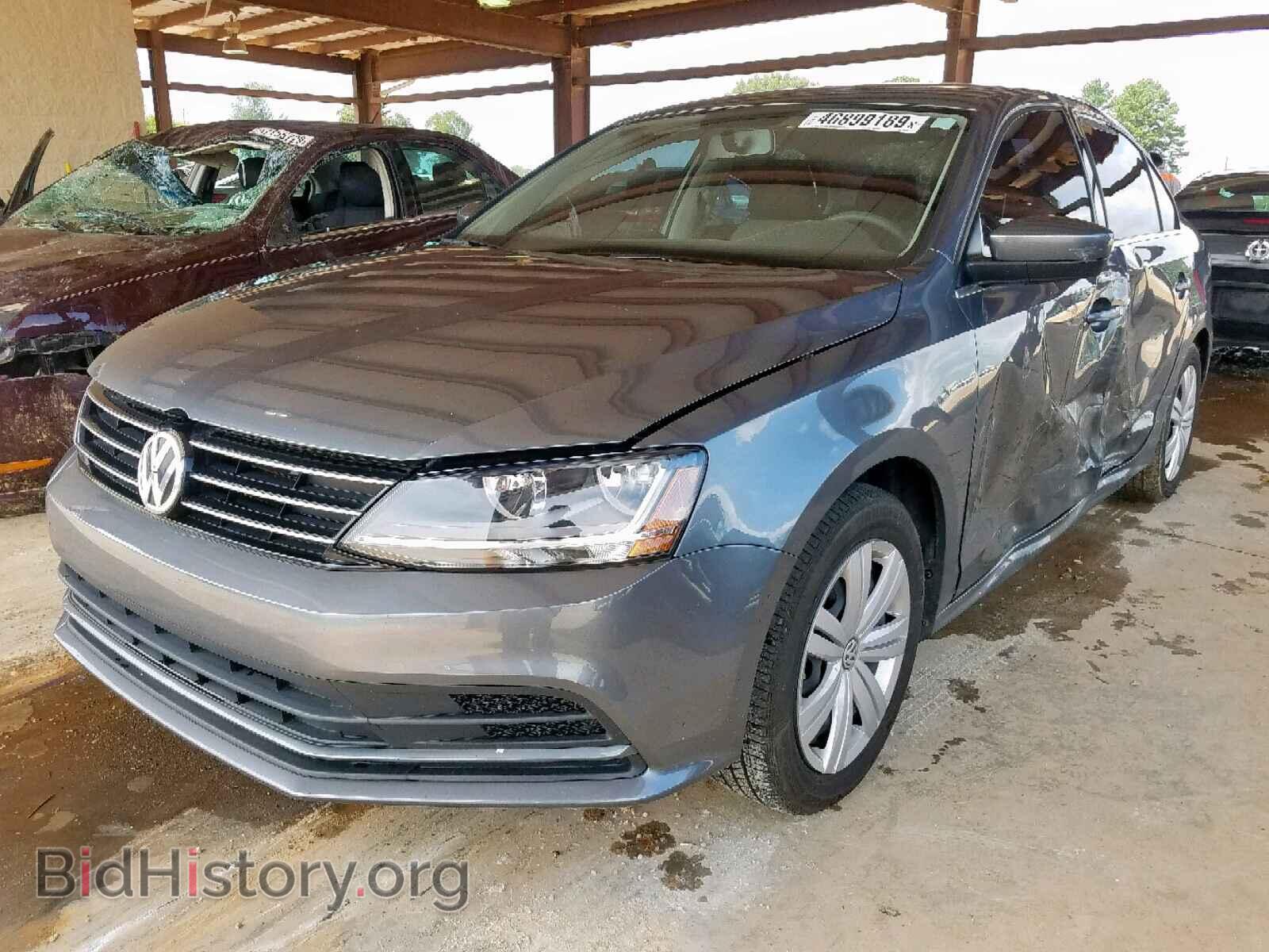 2017 VOLKSWAGEN JETTA - VIN: 3VW2B7AJ0HM228220 - Фото 2