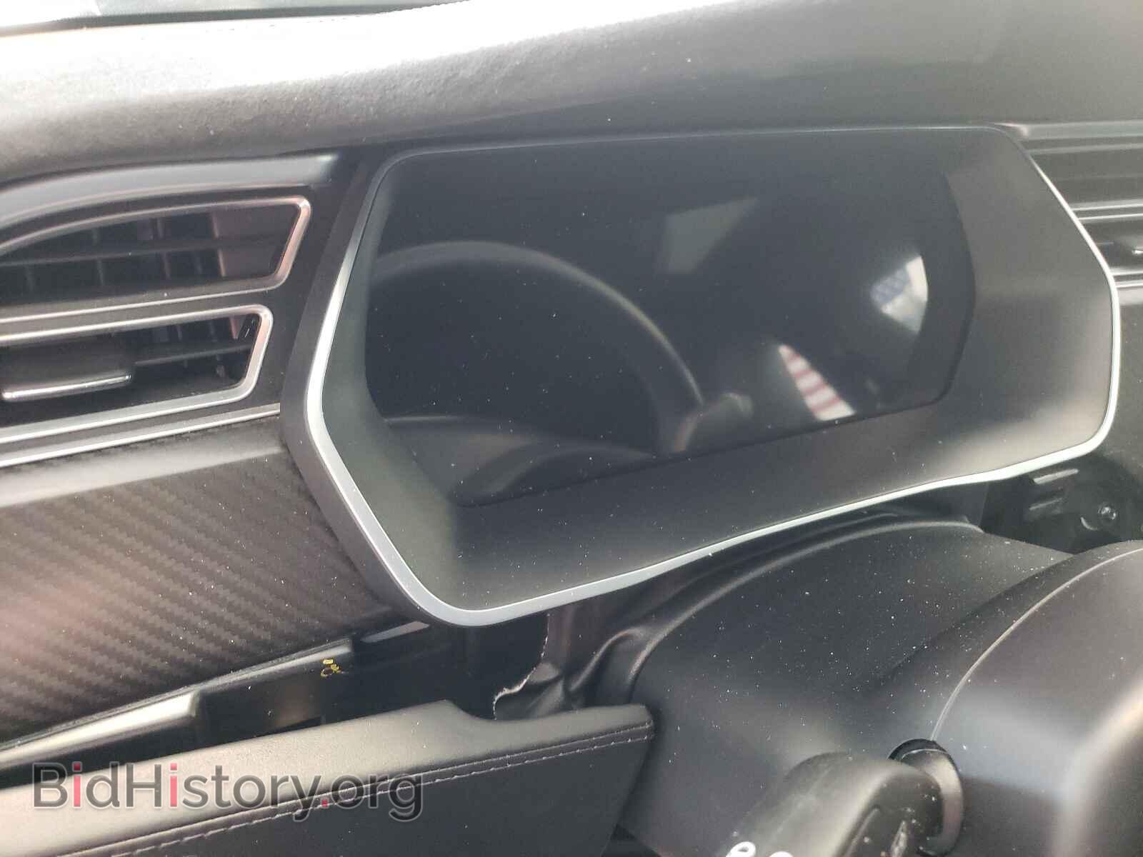 2015 TESLA MODEL S - VIN: 5YJSA4V46FF097952 - Photo 8