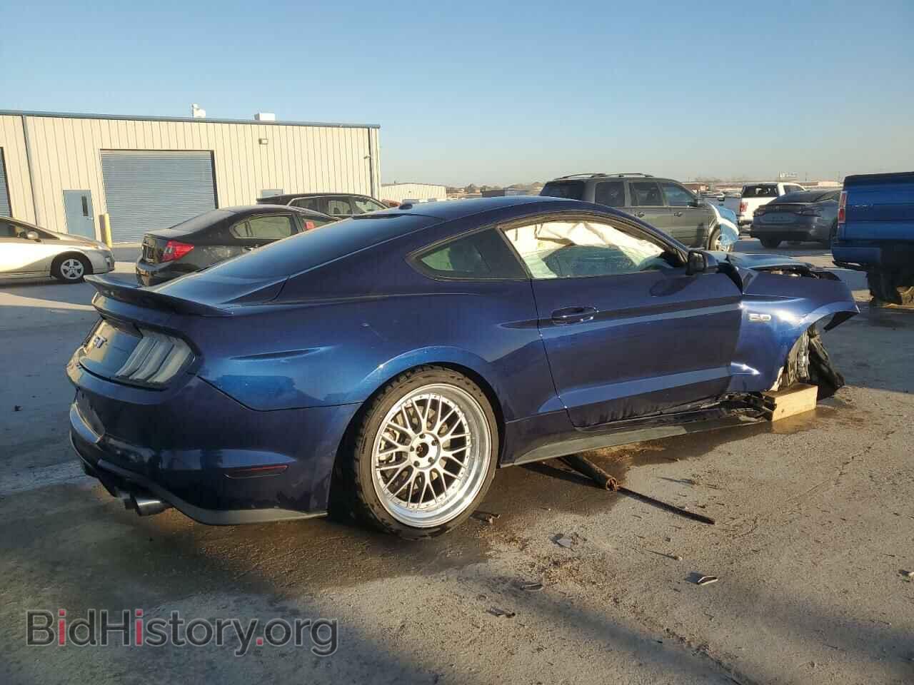 2019 FORD MUSTANG - VIN: 1FA6P8CF3K5153889 - Фото 3