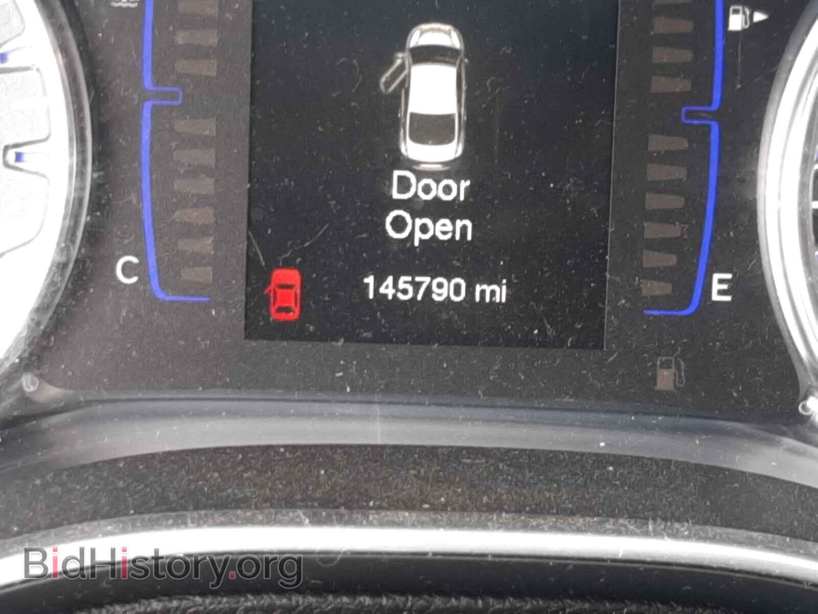 2016 CHRYSLER 200 - VIN: 1C3CCCAB1GN102947 - Фото 8