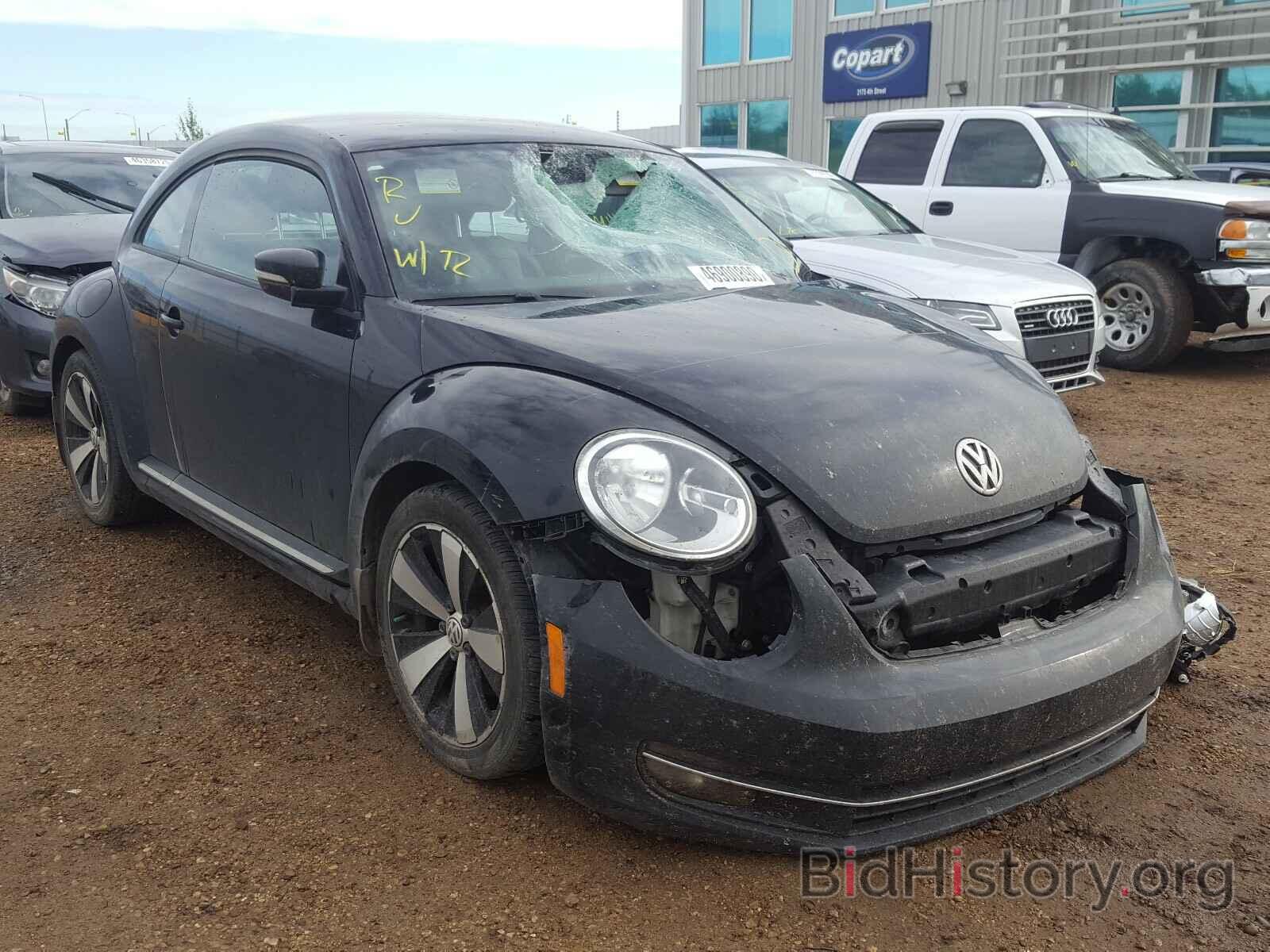 Photo 3VW467AT8CM624189 - VOLKSWAGEN BEETLE 2012