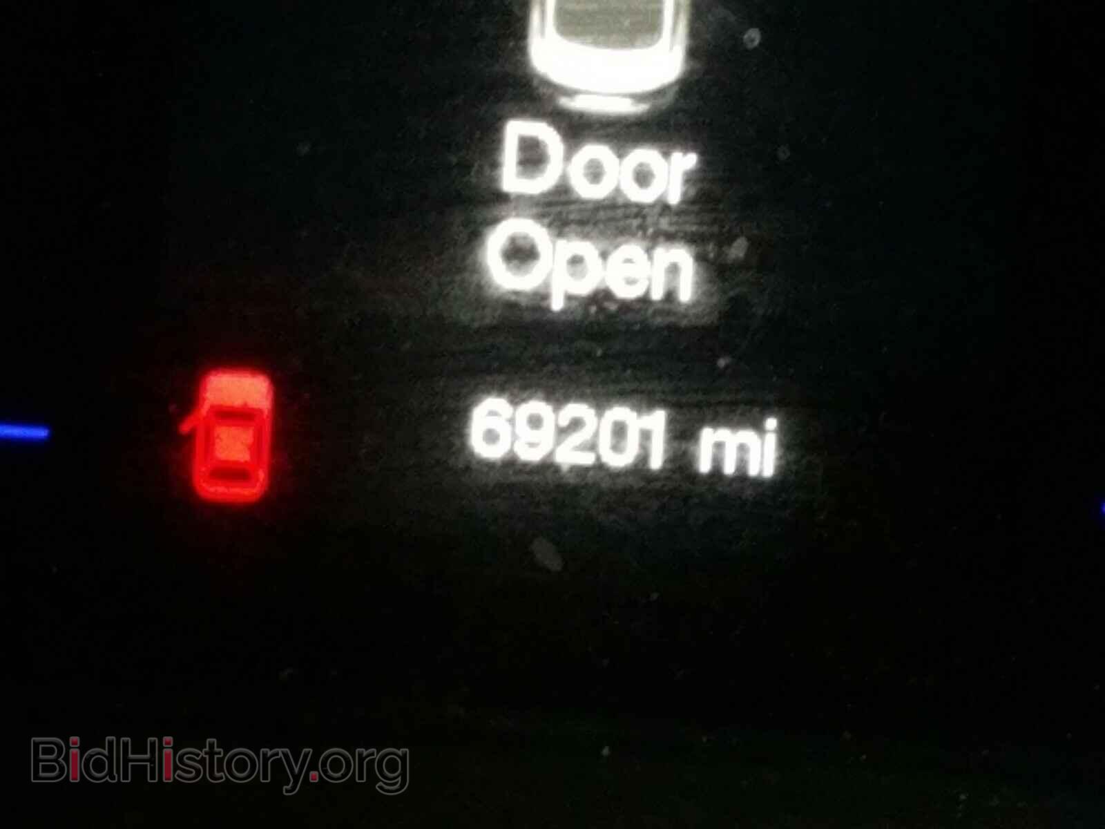 2015 CHRYSLER 200 - VIN: 1C3CCCFB3FN667188 - Фото 8