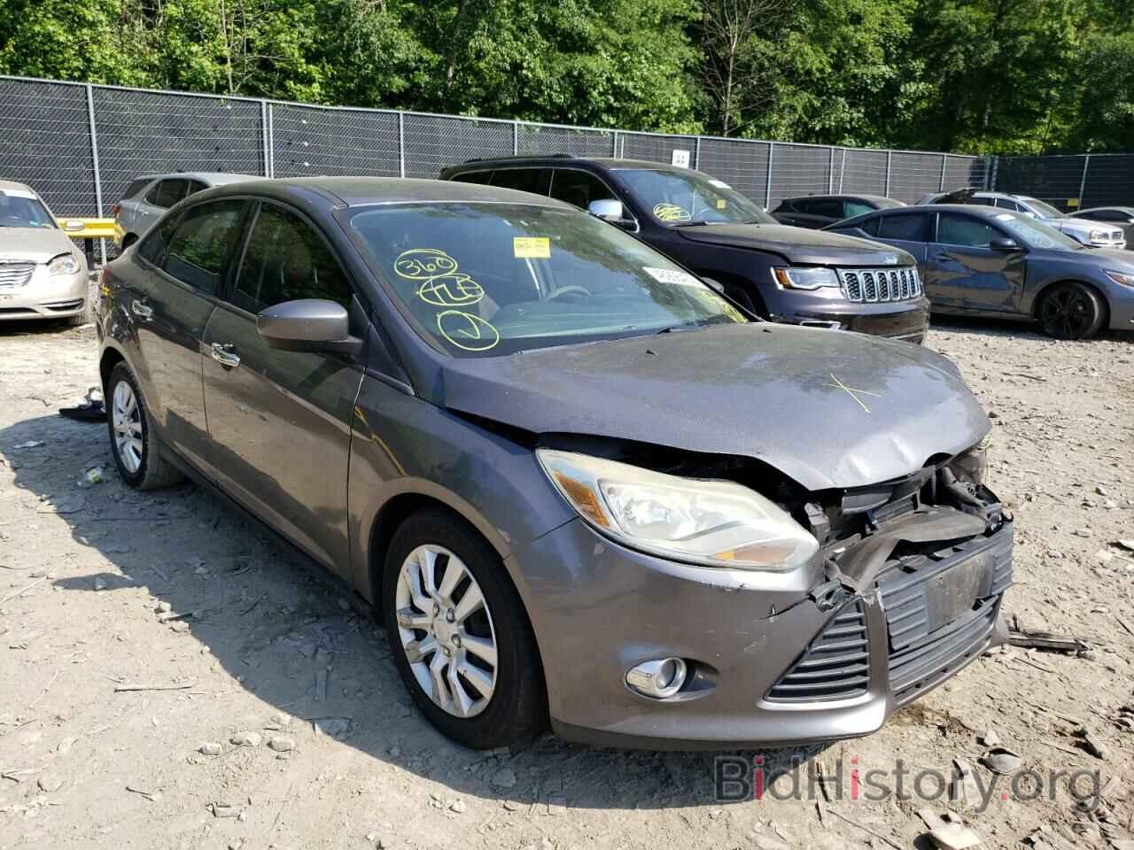 Photo 1FAHP3F27CL135929 - FORD FOCUS 2012