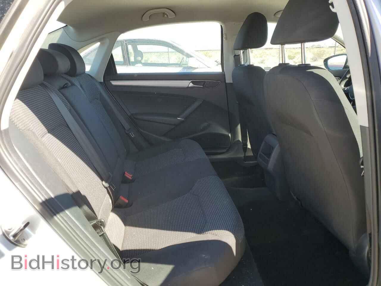 2017 VOLKSWAGEN PASSAT - VIN: 1VWAT7A38HC003202 - Фото 10