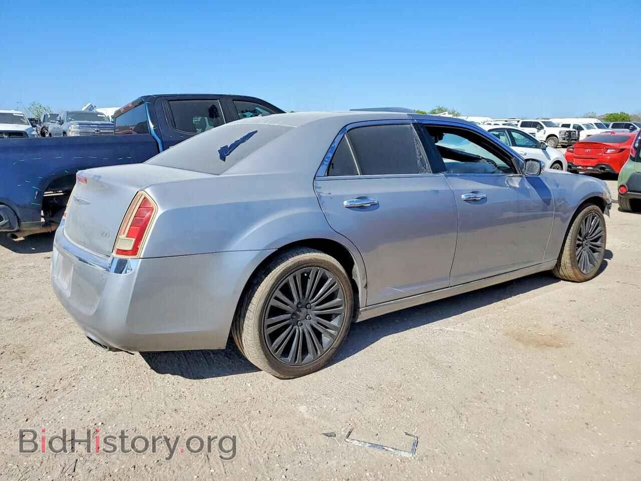 2011 CHRYSLER 300 - VIN: 2C3CA6CT2BH531271 - Photo 3