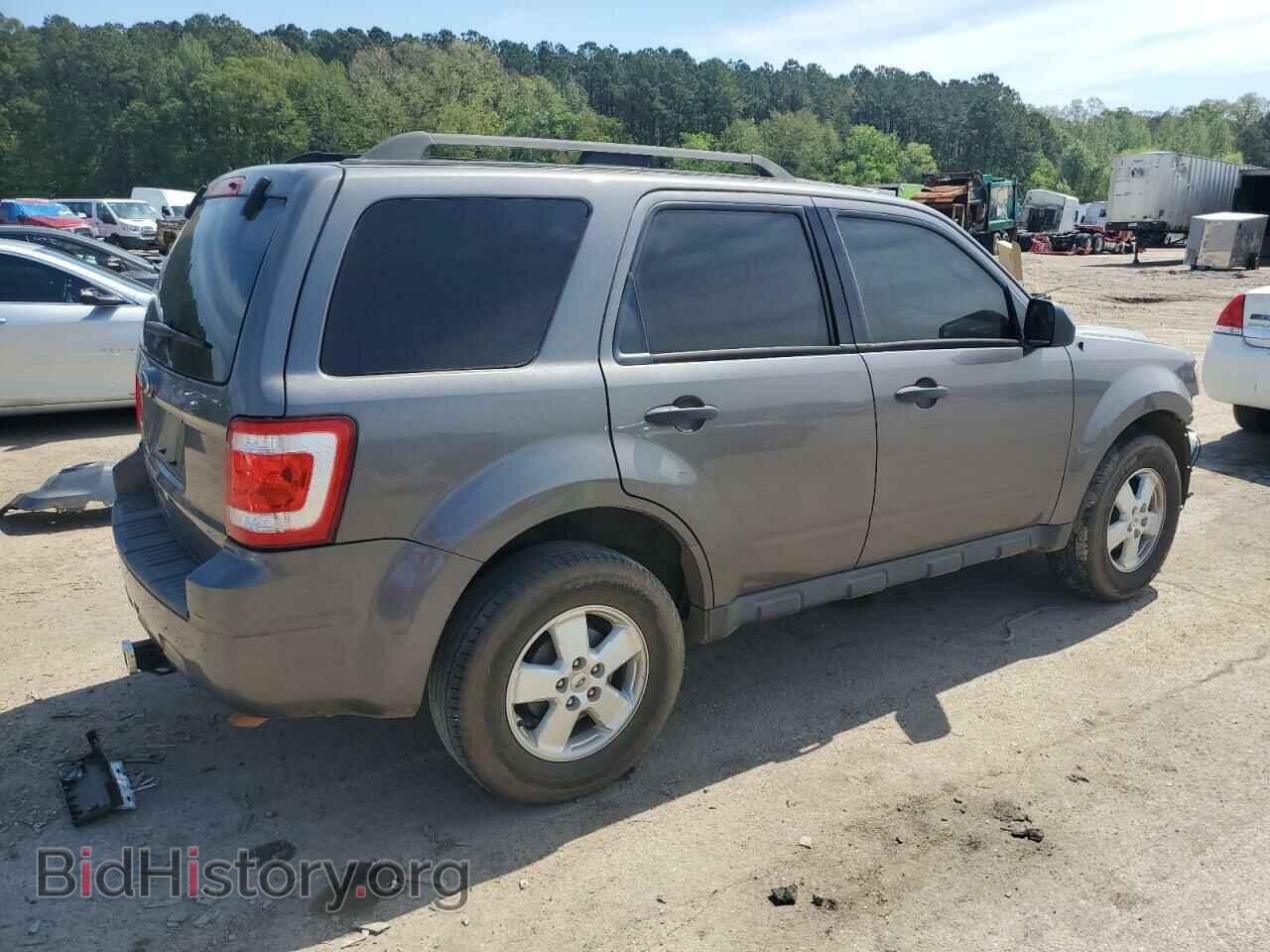 2010 FORD ESCAPE - VIN: 1FMCU0D75AKC43300 - Photo 3