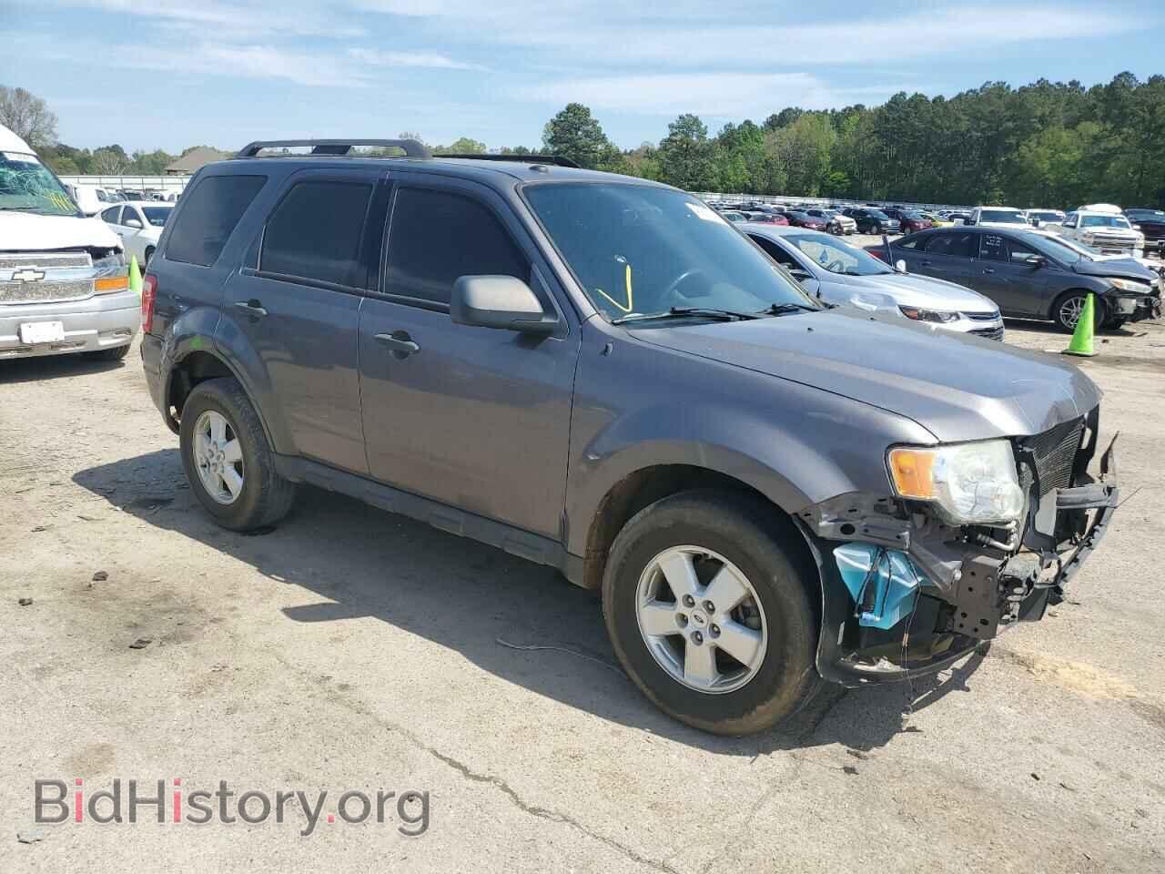 2010 FORD ESCAPE - VIN: 1FMCU0D75AKC43300 - Photo 4
