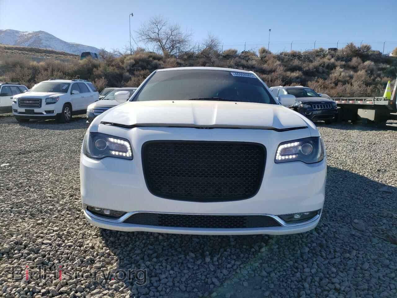 2018 CHRYSLER 300 - VIN: 2C3CCARG7JH250976 - Фото 5