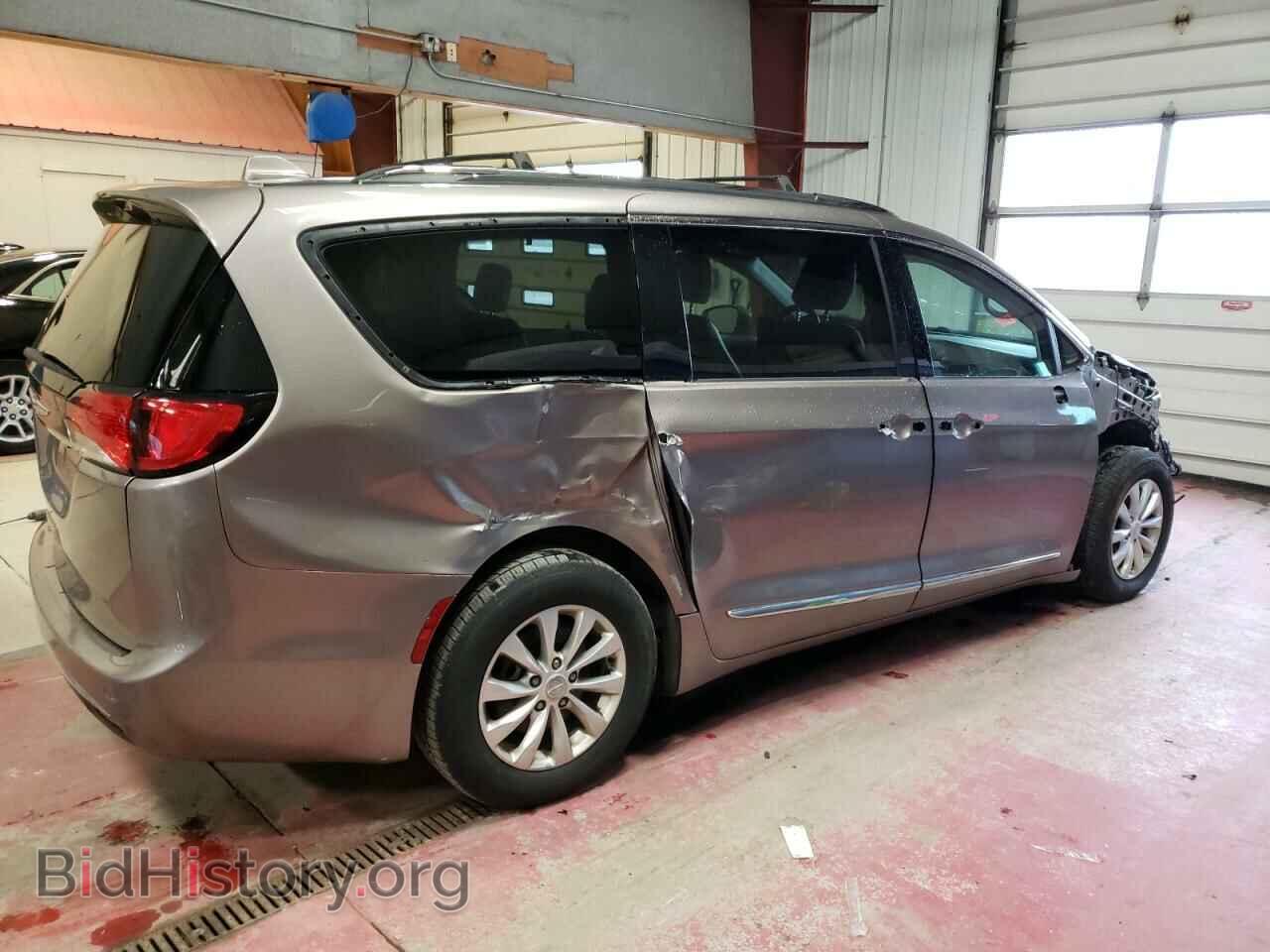 2018 CHRYSLER PACIFICA - VIN: 2C4RC1EG7JR312401 - Фото 3