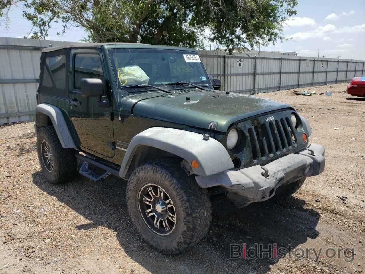 Photo 1J4AA2D10AL212360 - JEEP WRANGLER 2010