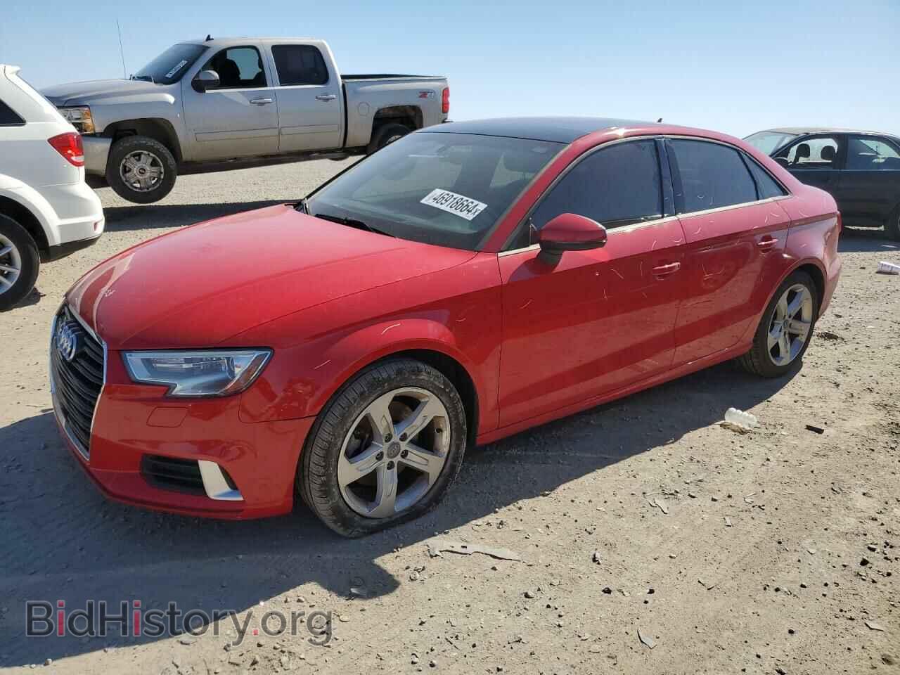 Фотография WAUAUGFFXH1040912 - AUDI A3 2017