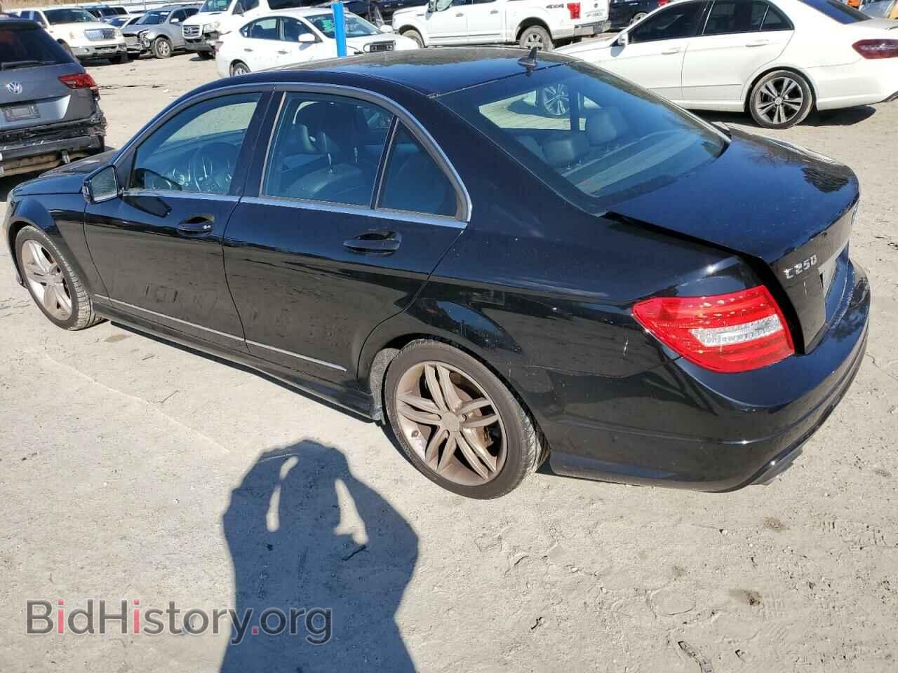 2014 MERCEDES-BENZ C-CLASS - VIN: WDDGF4HB9EA939701 - Фото 2