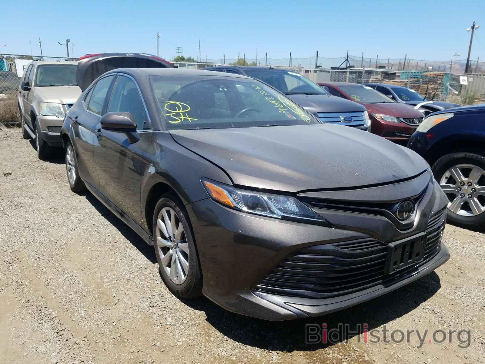 Photo JTNB11HK3J3040750 - TOYOTA CAMRY 2018