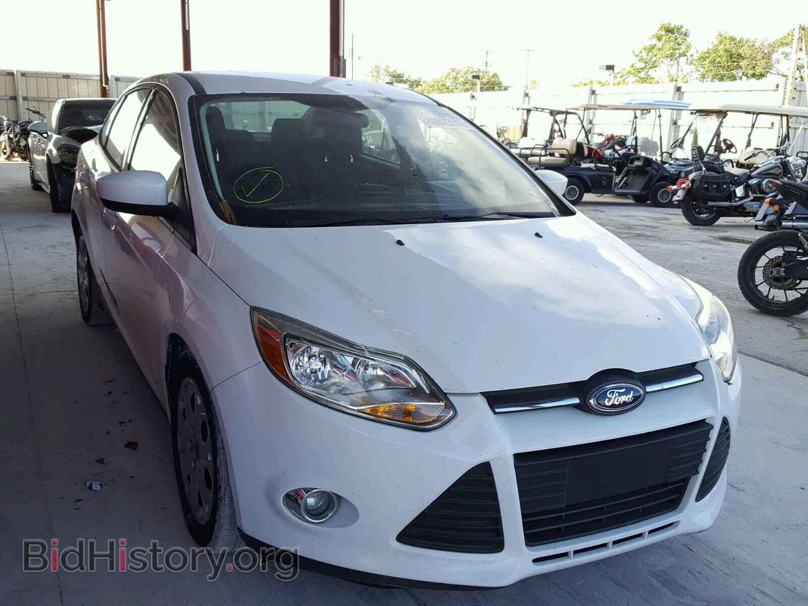 Photo 1FAHP3F22CL254469 - FORD FOCUS 2012