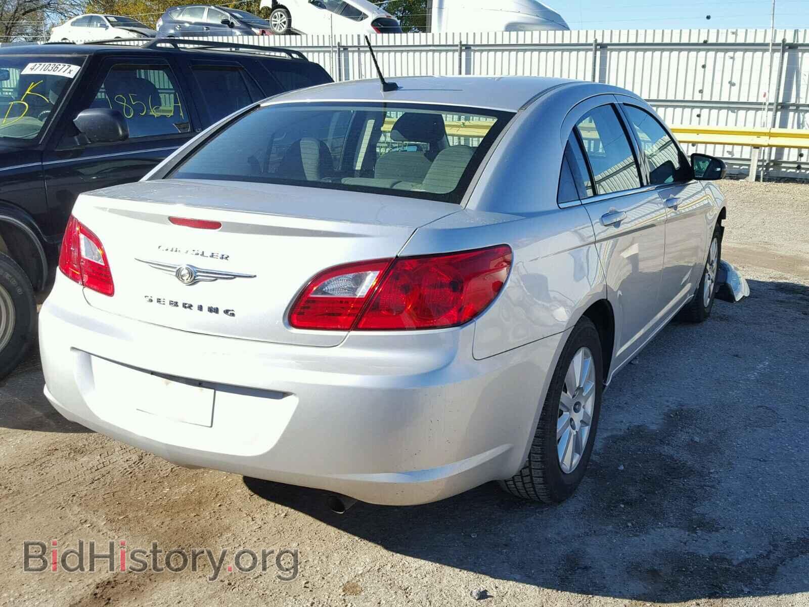 2009 CHRYSLER SEBRING - VIN: 1C3LC46B09N537332 - Фото 4