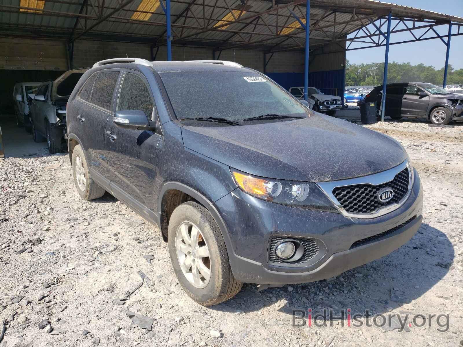 Photo 5XYKT4A1XBG156087 - KIA SORENTO 2011