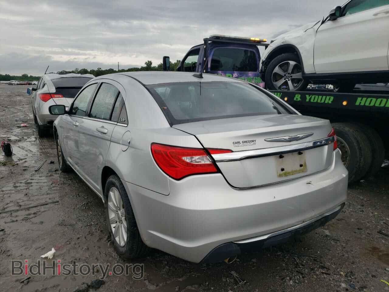 2012 CHRYSLER 200 - VIN: 1C3CCBBG9CN277008 - Фото 3