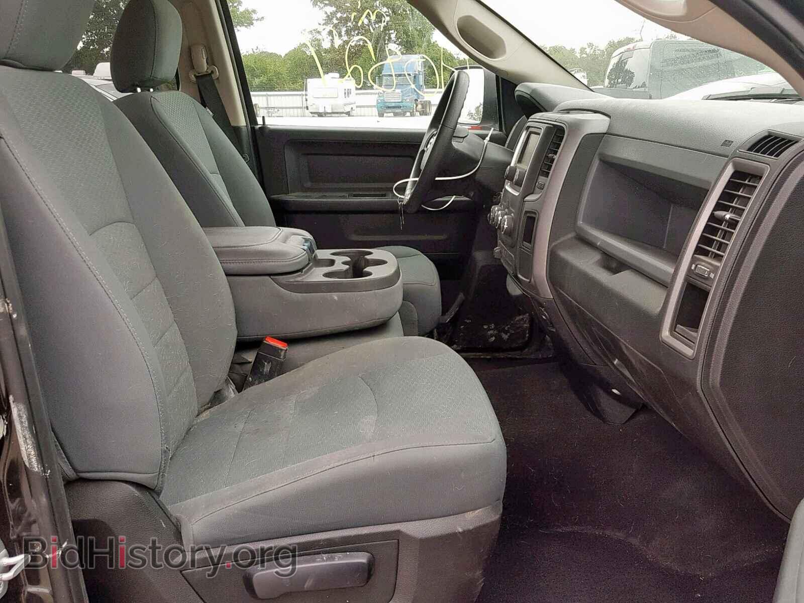2018 RAM 1500 ST - VIN: 1C6RR7FT0JS140943 - Фото 5