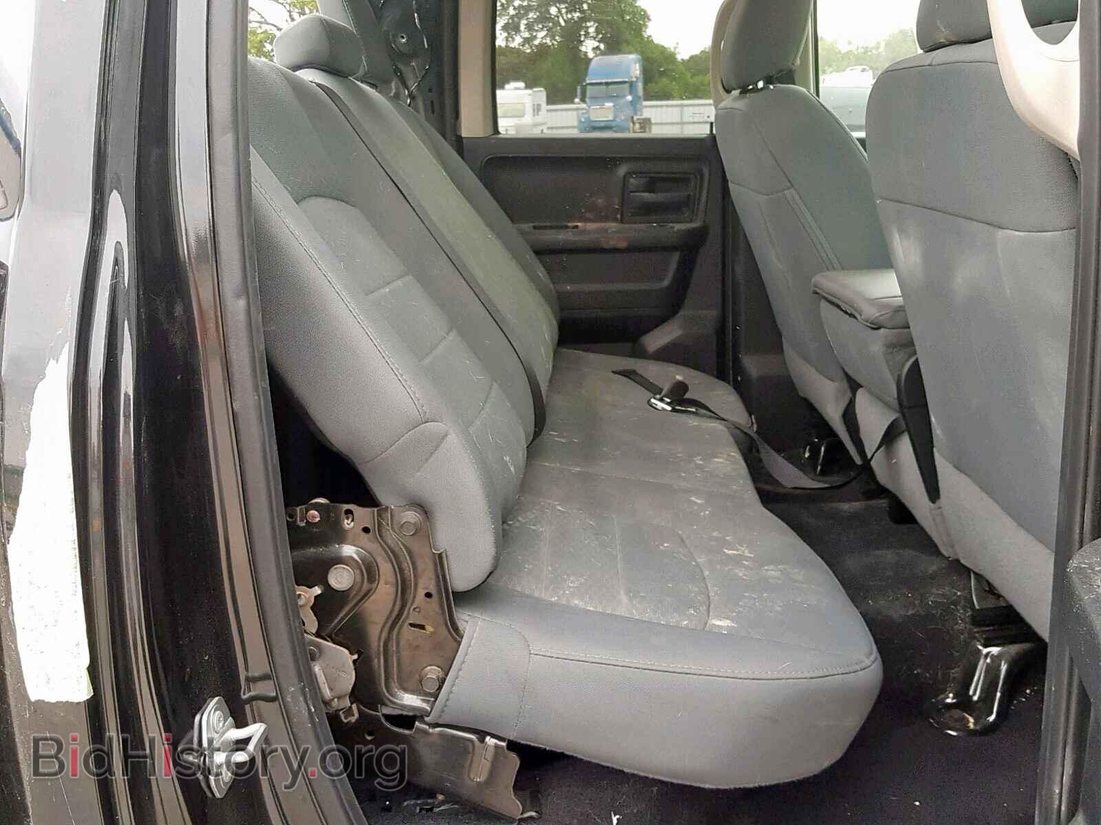 2018 RAM 1500 ST - VIN: 1C6RR7FT0JS140943 - Фото 6