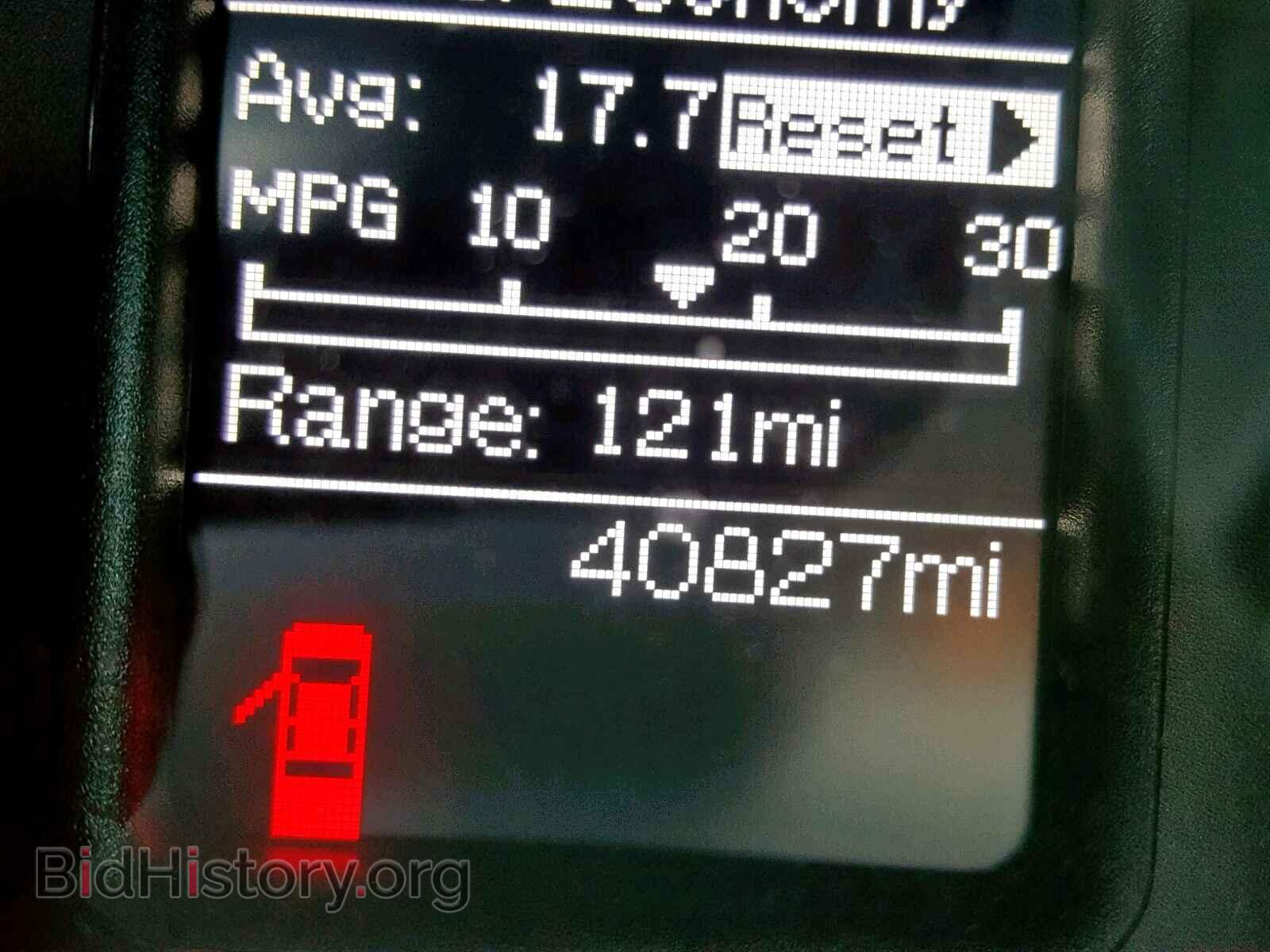 2018 RAM 1500 ST - VIN: 1C6RR7FT0JS140943 - Фото 8
