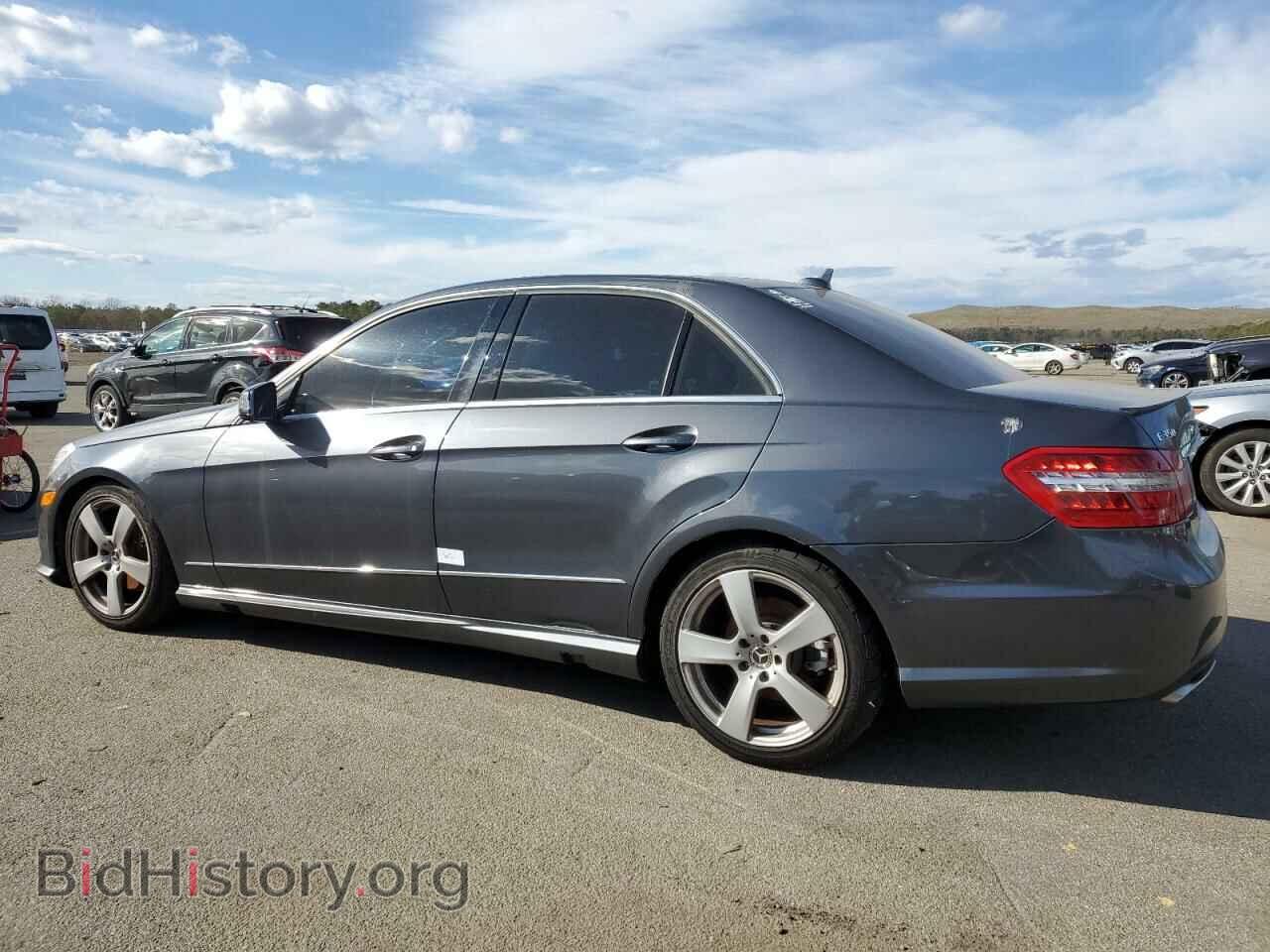2011 MERCEDES-BENZ E-CLASS - VIN: WDDHF8HB0BA425596 - Фото 2