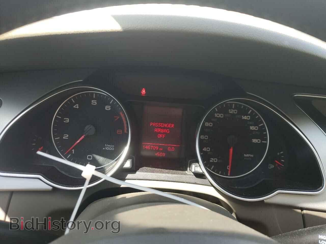 2011 AUDI A5 - VIN: WAURFAFR4BA086117 - Photo 9
