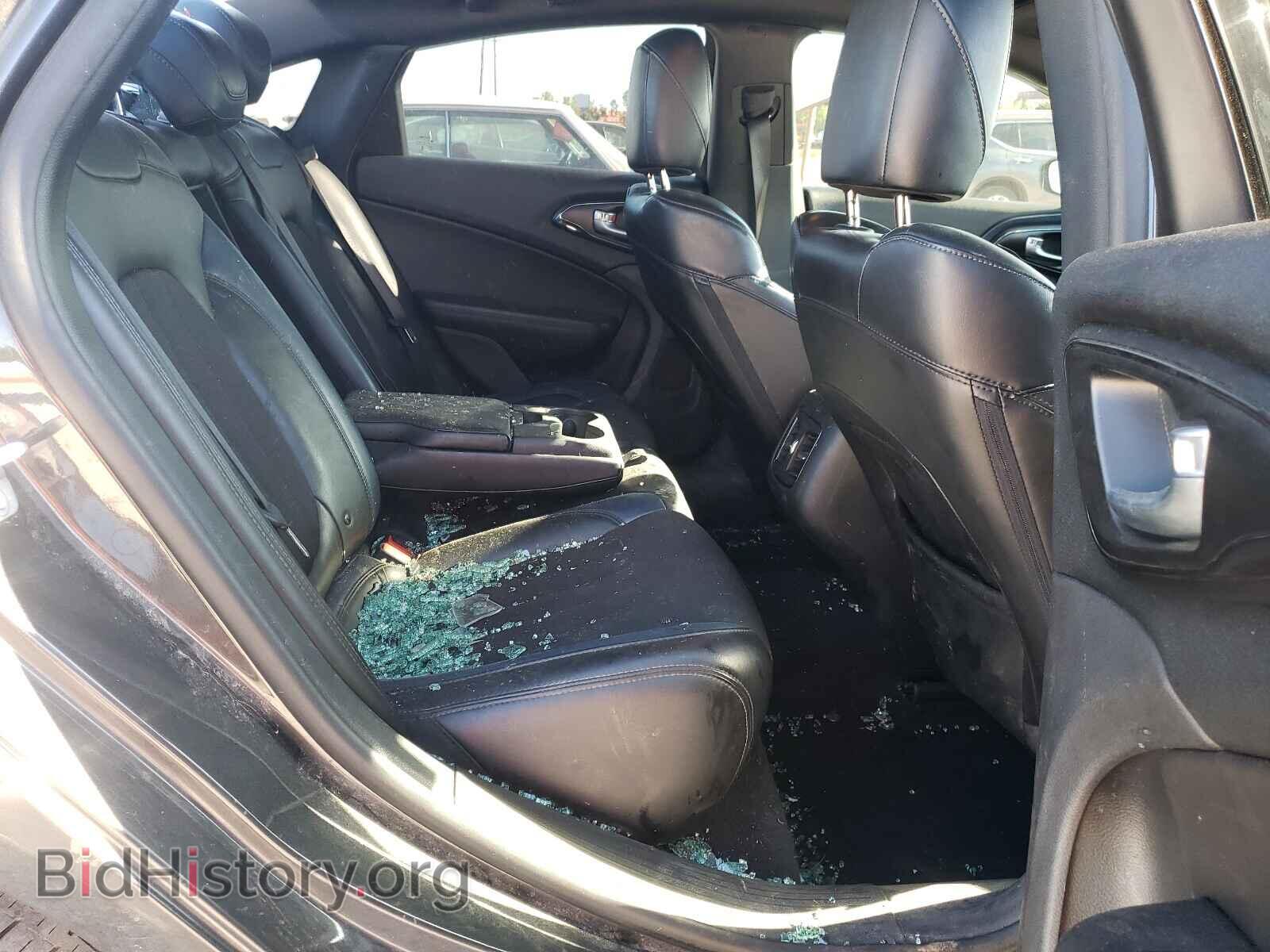 2016 CHRYSLER 200 - VIN: 1C3CCCBB1GN183933 - Фото 6