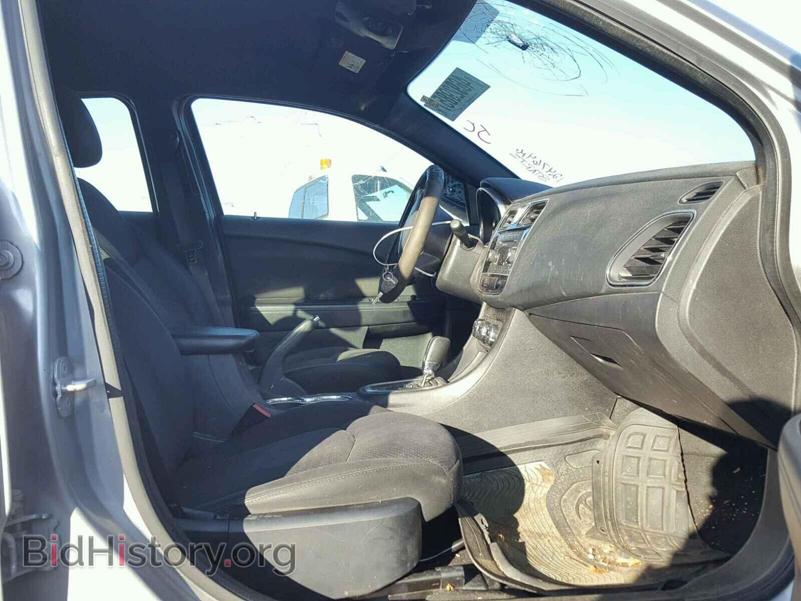 2013 CHRYSLER 200 - VIN: 1C3CCBBG1DN658837 - Фото 5