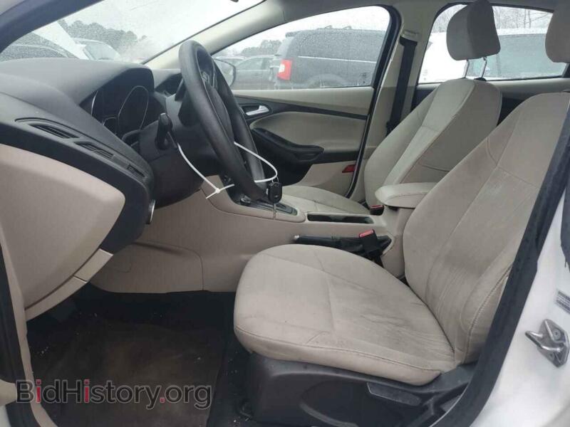 2015 Ford FOCUS (VIN 1FADP3F21FL329620) — photo 7 of 12