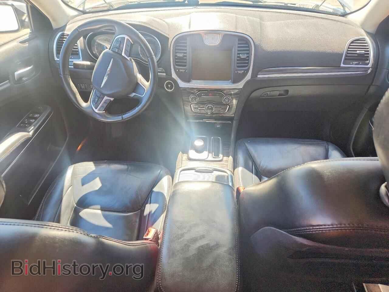 2016 CHRYSLER 300 - VIN: 2C3CCARG3GH270506 - Фото 8