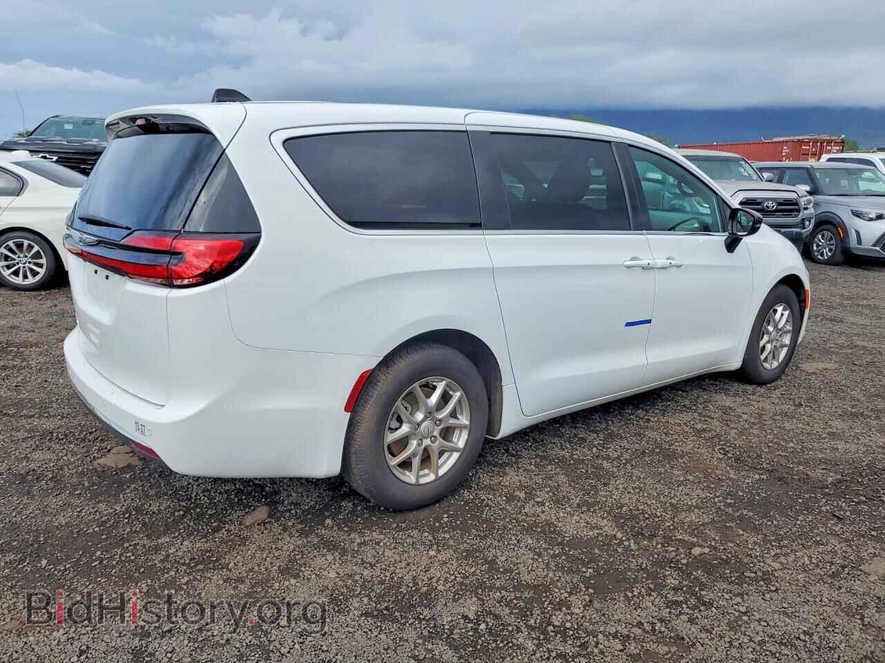 2025 CHRYSLER PACIFICA - VIN: 2C4RC1BG0SR611993 - Photo 3